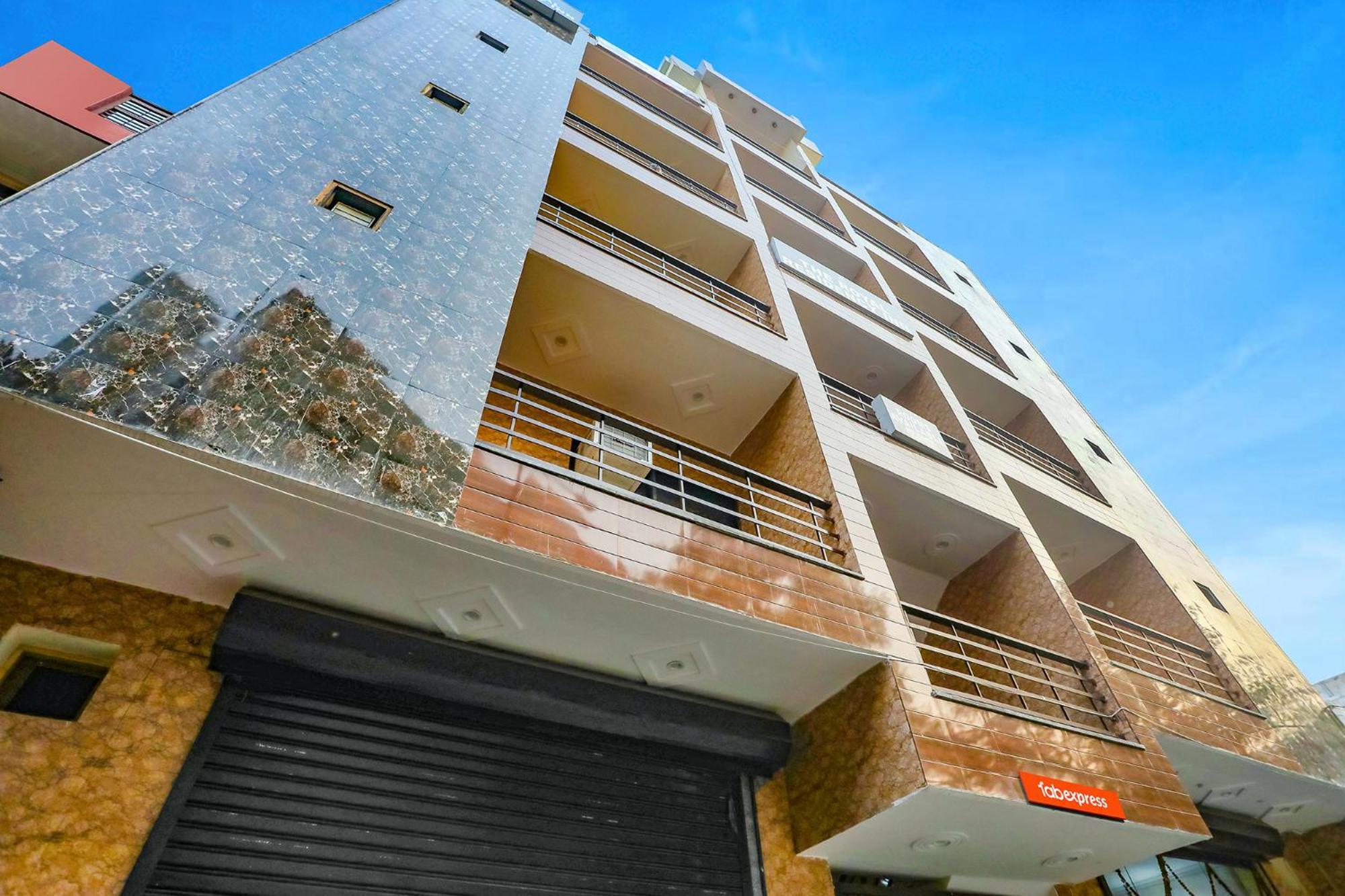 Fabexpress Asp Royal Residency Inn- Janakpuri Delhi  Exterior photo